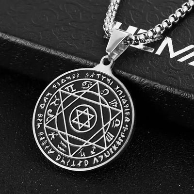 Vintage Star of David Necklace
