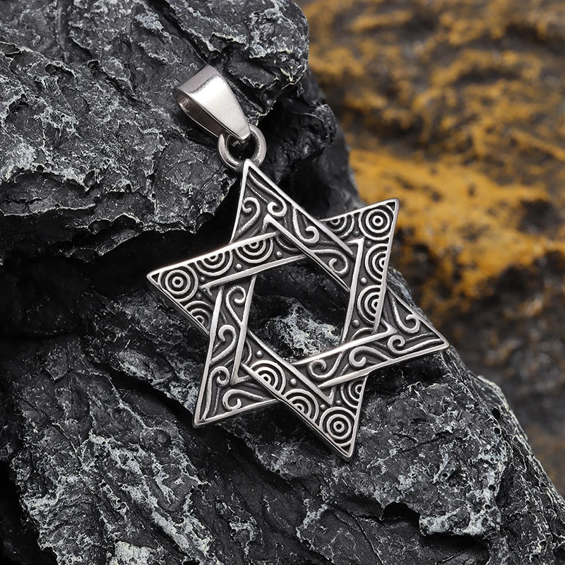 Vintage Star of David Necklace