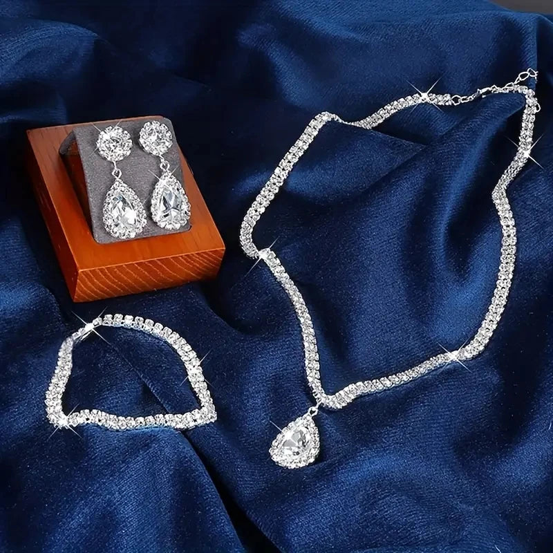 4-Piece Rhinestone Jewelry Set