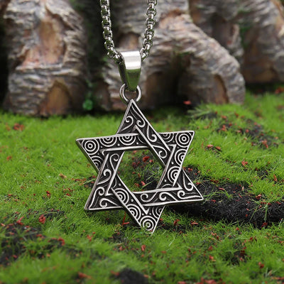 Vintage Star of David Necklace