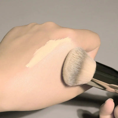 Large Kabuki Makeup Brush