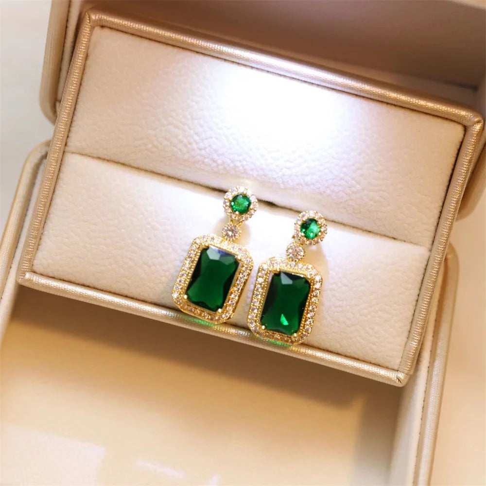 Classic Emerald 3-Piece Jewelry Set