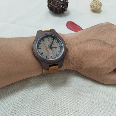 Customizable Wood & Quartz Watches