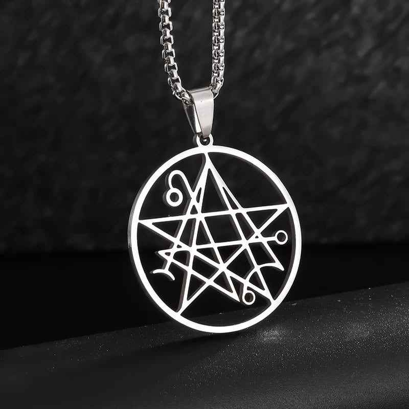 Vintage Star of David Necklace