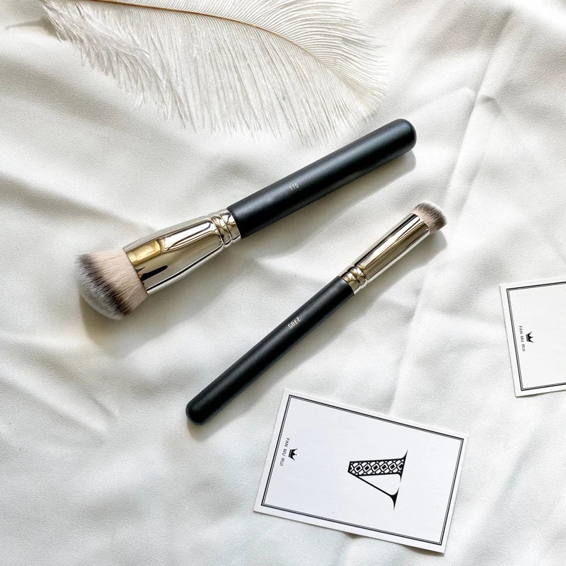 High-Quality Face Makeup Brush Set