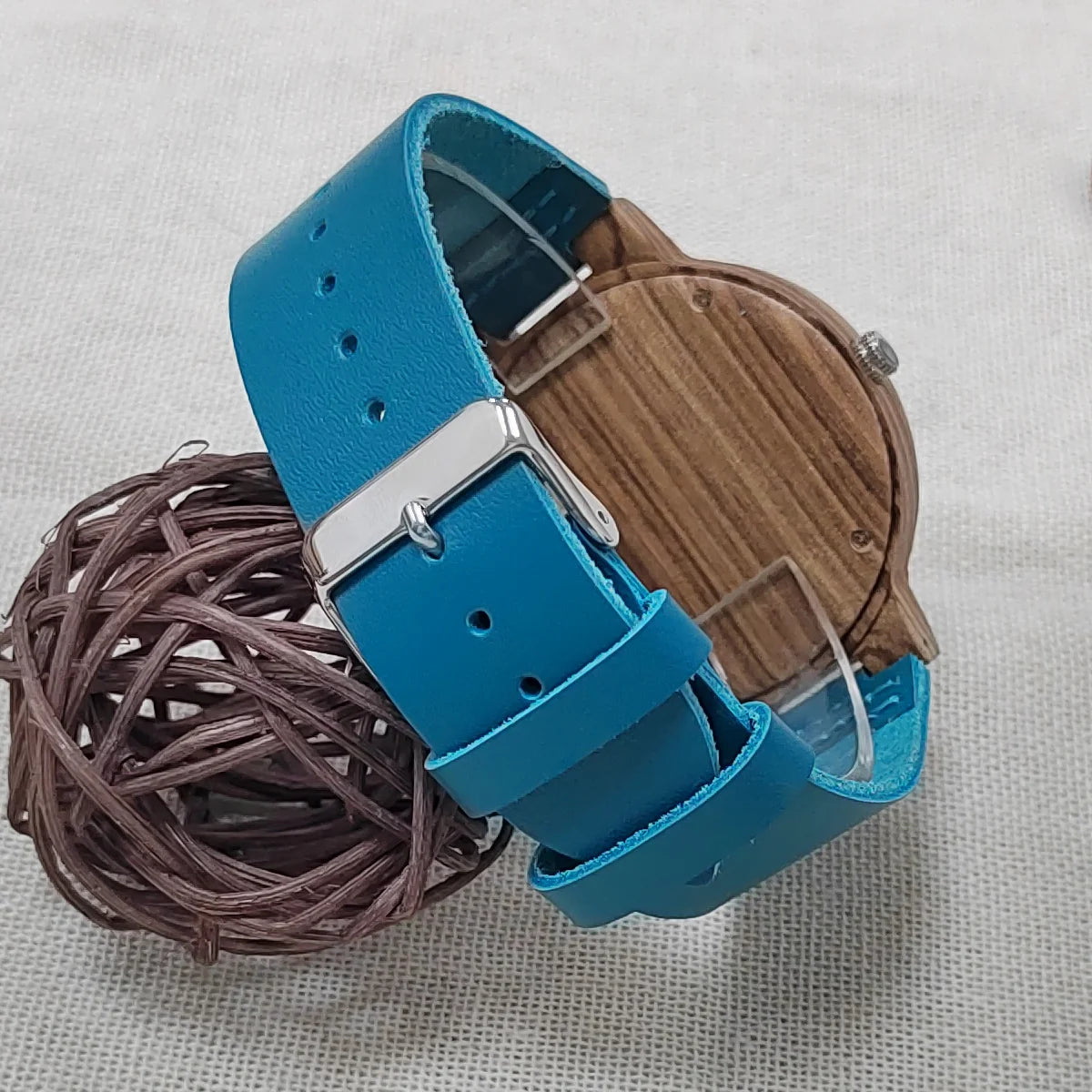 Customizable Wood & Quartz Watches
