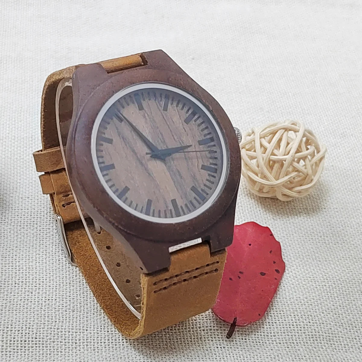 Customizable Wood & Quartz Watches